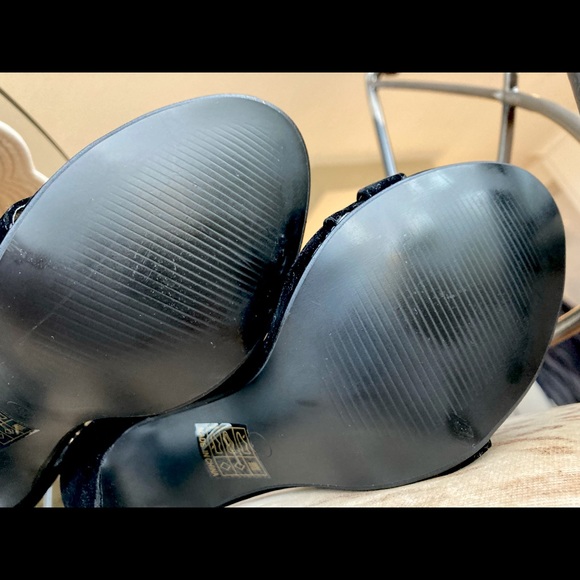 Pretty Little Thing Suede Open Toe Heels - Picture 3 of 4